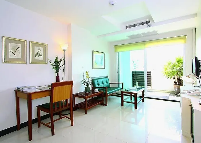 Laurel Bangkok